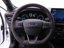 FORD_FORD_FOCUS_2445487_9.jpg