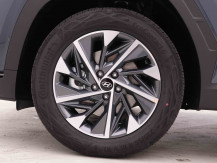 HYUNDAI_HYUNDAI_TUCSON_2444336_24.jpg