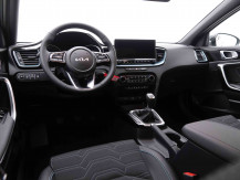 KIA_KIA_CEED_2445317_7.jpg