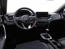 KIA_KIA_CEED_2445320_7.jpg