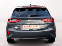 KIA_KIA_CEED_FR2300703_4.jpg