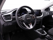 KIA_KIA_XCEED_2343008_7.jpg