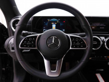 MERCEDES_MERCEDES_CLA_2444762_9.jpg