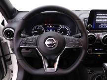 NISSAN_NISSAN_JUKE_2445359_8.jpg