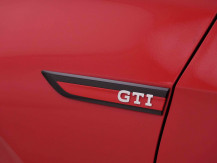 VOLKSWAGEN_VOLKSWAGEN_GOLF GTI_2445000_23.jpg